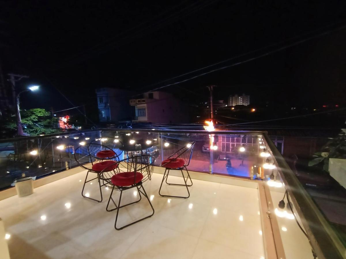 Apartamento Nha Nghi Quang Trung Dong Van  Exterior foto