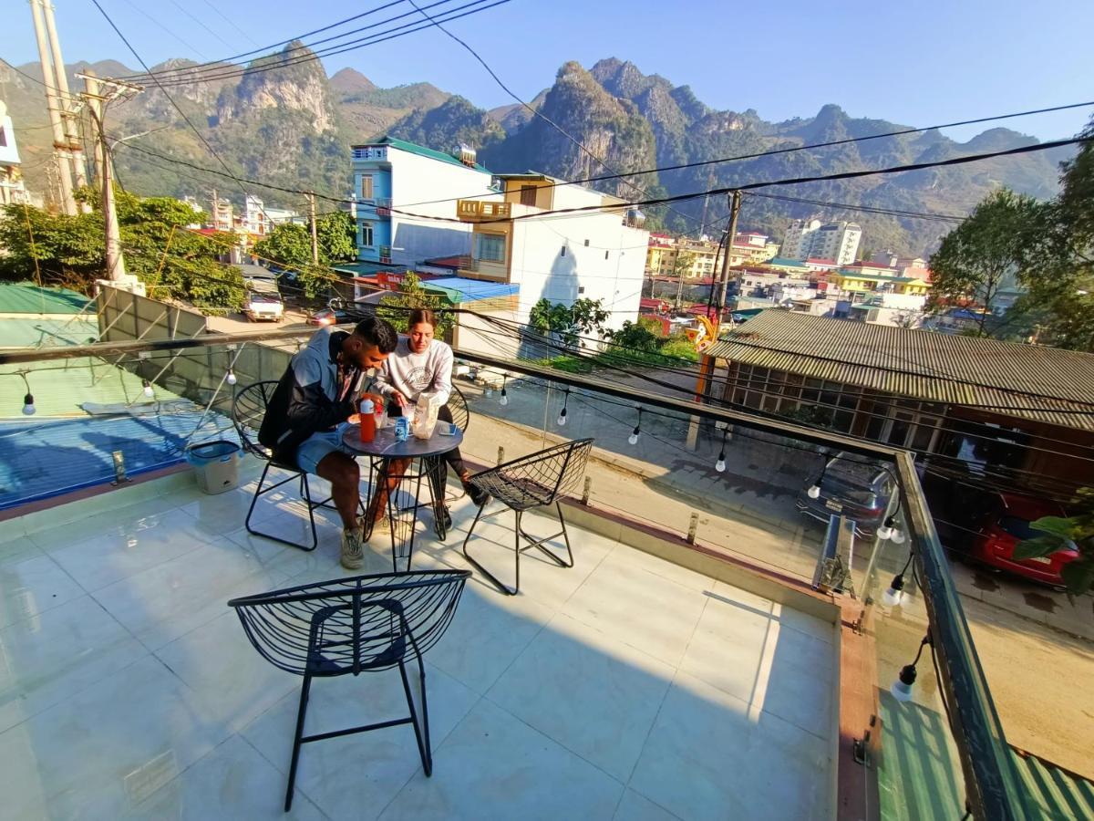 Apartamento Nha Nghi Quang Trung Dong Van  Exterior foto